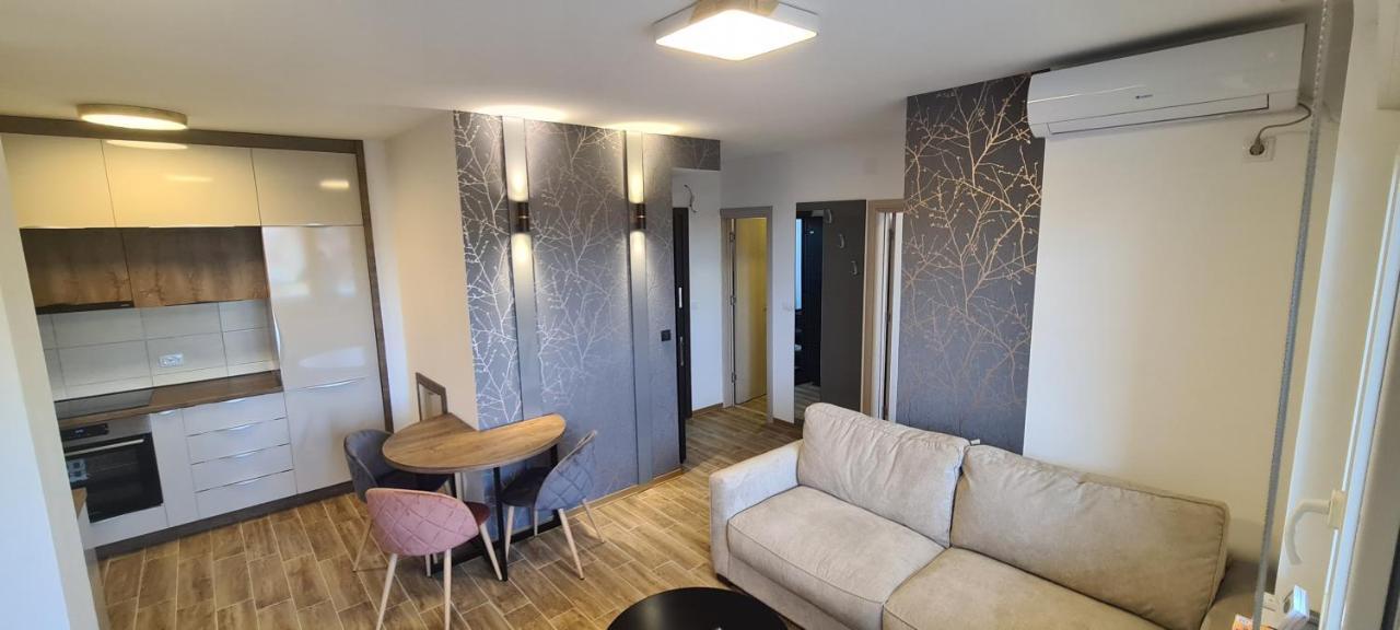 Delux Center Apartments Indija 외부 사진